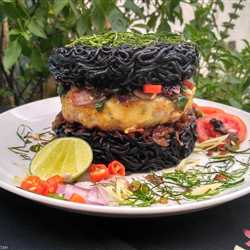 BURGER SEAFOOD SAMBAL MATAH